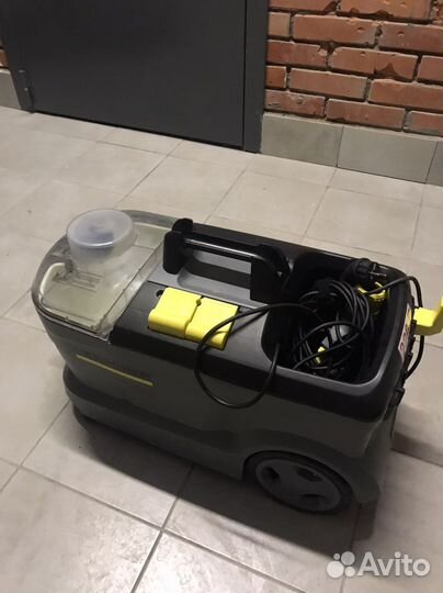 Аренда моющего пылесоса karcher