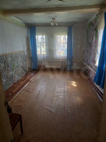 Дом 48 м² на участке 10 сот.