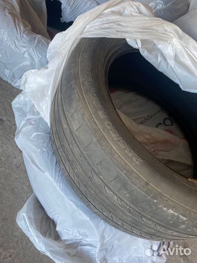 Continental UltraContact 225/50 R20