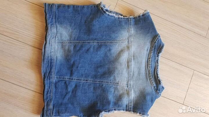 Джинсовая жилетка для девочки