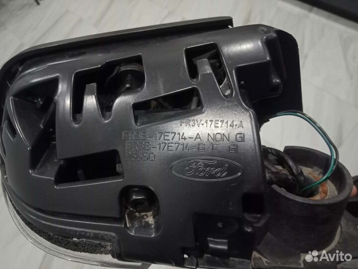 Боковое зеркало Ford mustang 6 правое