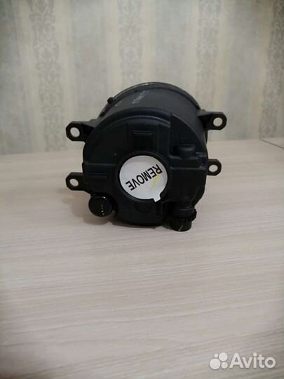 Противотуманная фара передняя левая на а/м Toyota