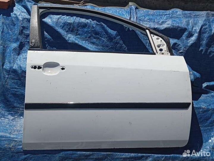 Дверь правая передняя на Форд Фиеста Ford Fiesta