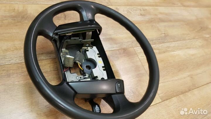 Руль с круиз-контролем Ssangyong Actyon Sports