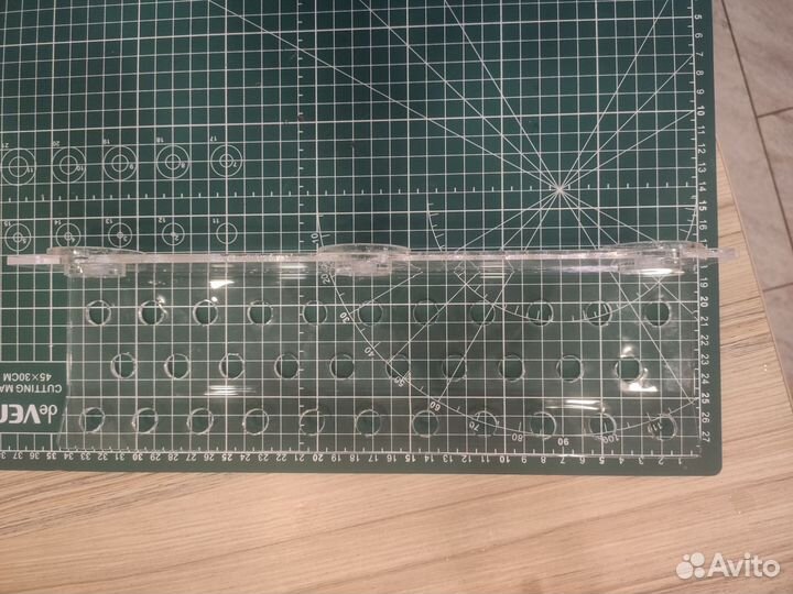 Полка для плашек/кораллов на 32 ячейки