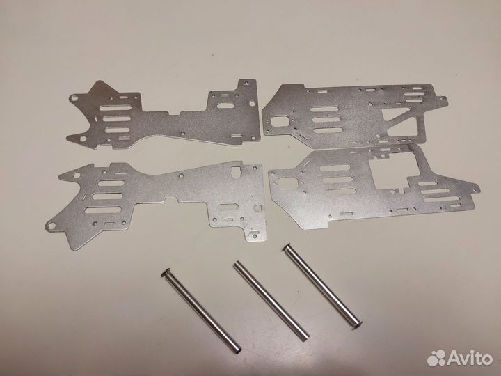 Запчасти каркаса модели радиоуправляемого вертолет