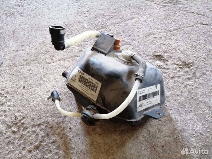 Расширительный бачок Volkswagen Phaeton 3D0201301L