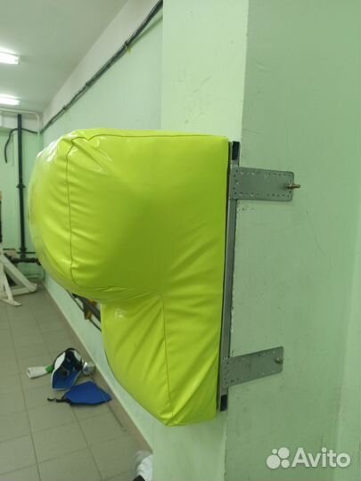 Боксерский мешок настенный