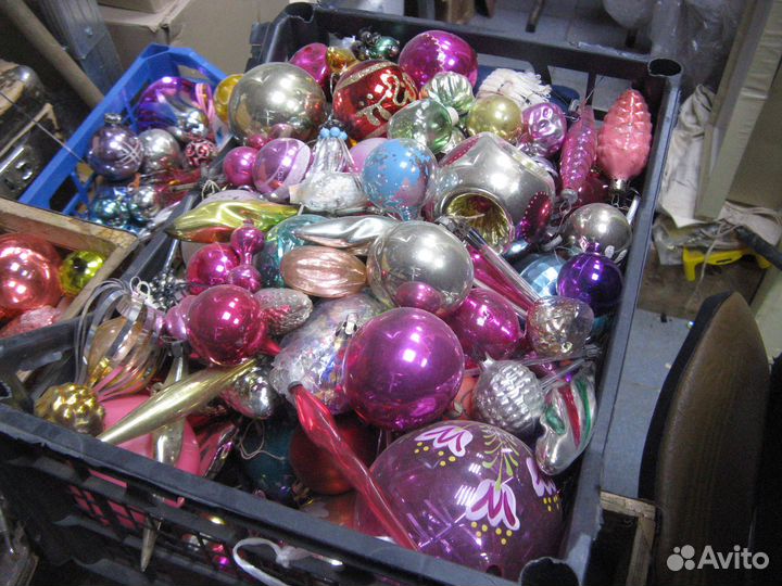Ёлочные игрушки в ассортименте