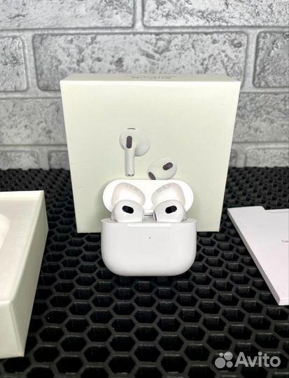 Беспроводные наушники apple airpods 3