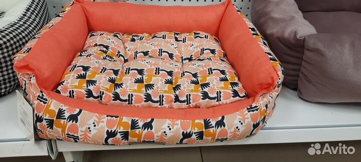 Лежанка для собак