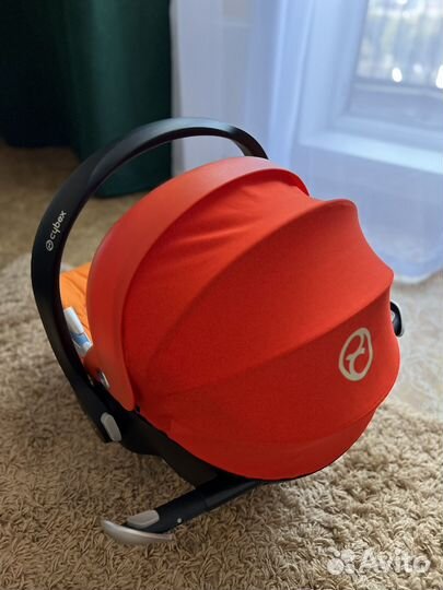 Автолюлька cybex aton q с базой isofix