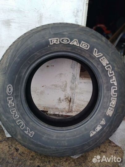 Kumho Road Venture APT KL51 245/70 R16
