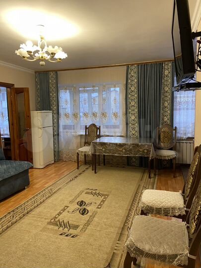 2-к. квартира, 43 м², 2/4 эт.