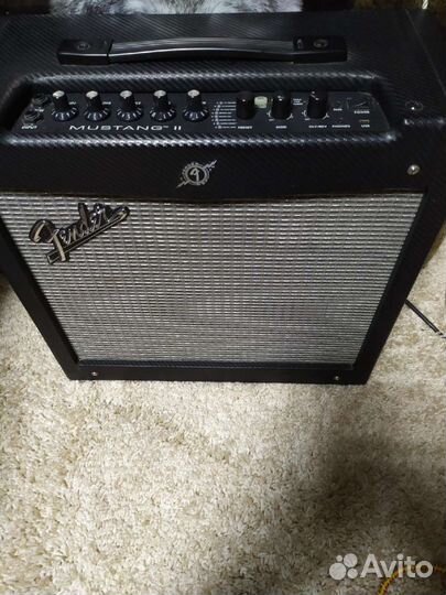 Комбо.vox AD 30 VT. Fender40.Roland 30.Roland micr