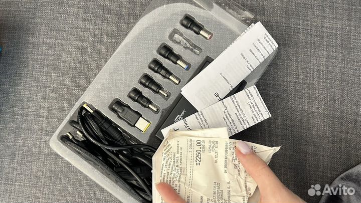 Универсальный адептер для ноутбука