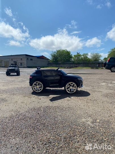 Электромобиль детский Ауди