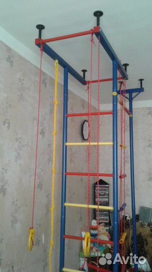 Продам детский спортивный уголок