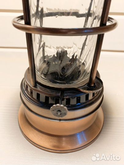 Керосиновая лампа