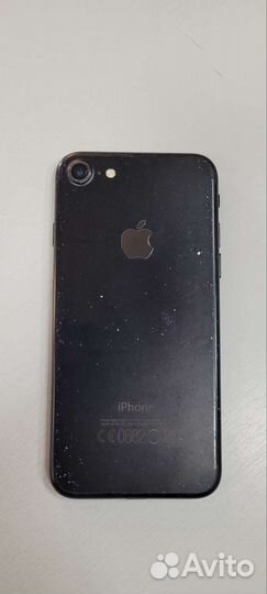 Телефон iPhone 7