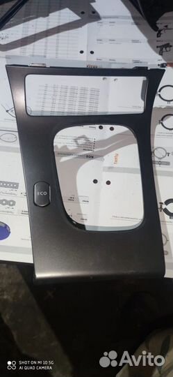 Панель консоли АКПП Subaru Legacy