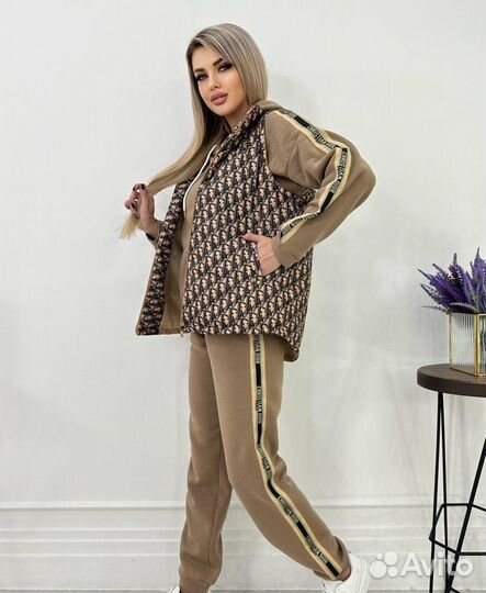 Костюм женский тройка 44-54