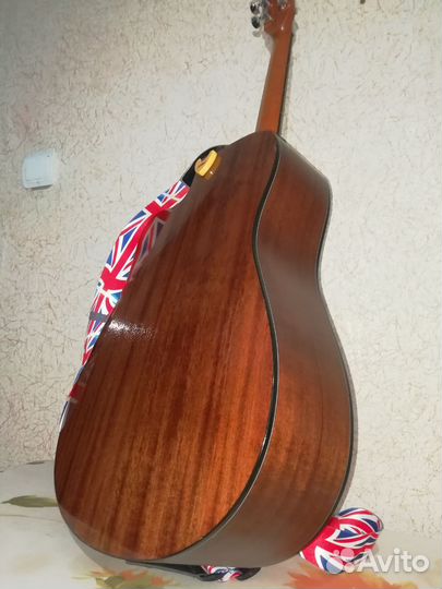Электро Акустическая гитара