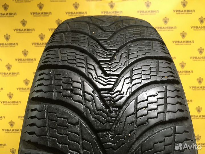 Premiorri ViaMaggiore 215/65 R16 98T