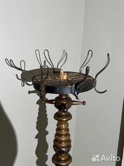 Антикварная напольная вешалка