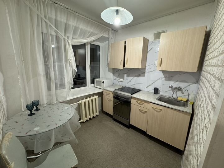 2-к. квартира, 46 м², 6/6 эт.