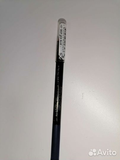 Карандаш синий для глаз Loreal le khol