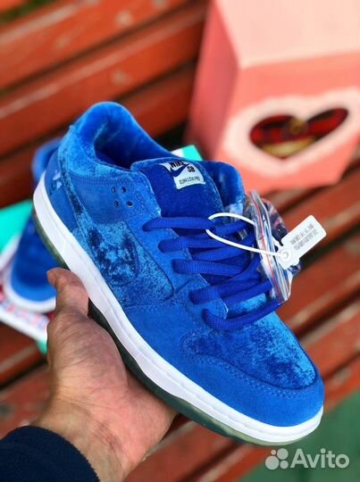 Кроссовки Nike SB dunk LOW strange love blue