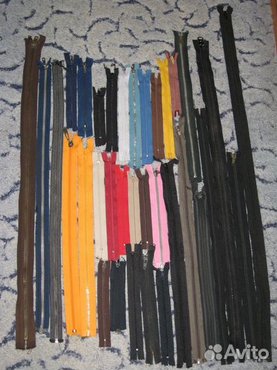 Молнии, бегунки, нитки, мелочи для шитья