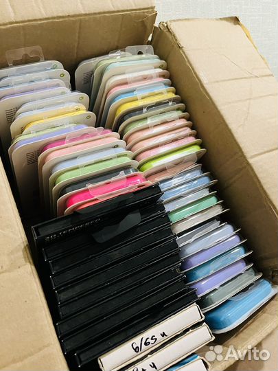 Чехлы на телефон