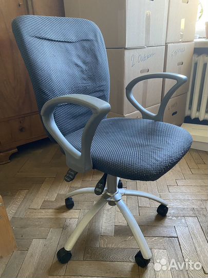 Компьютерное кресло