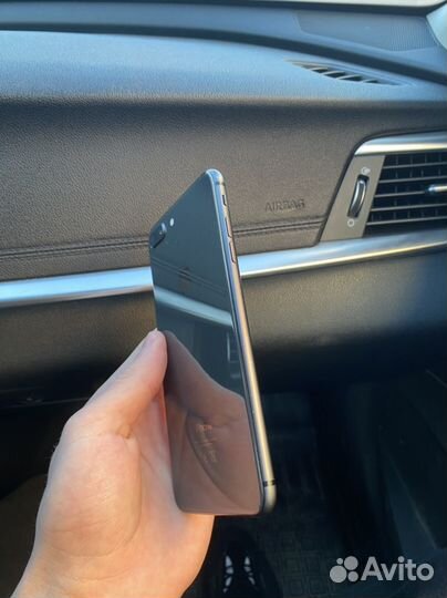 iPhone 8 Plus, 64 ГБ