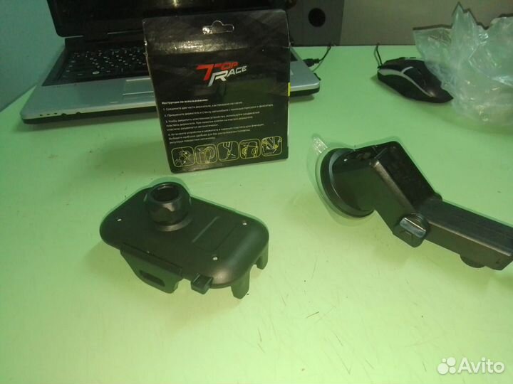 Держатель для телефона в машину