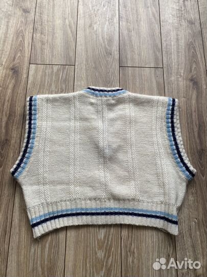 Жилет вязаный женский