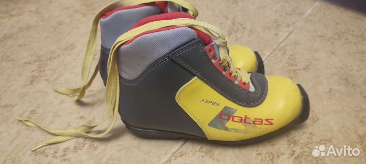 Лыжные ботинки salomon