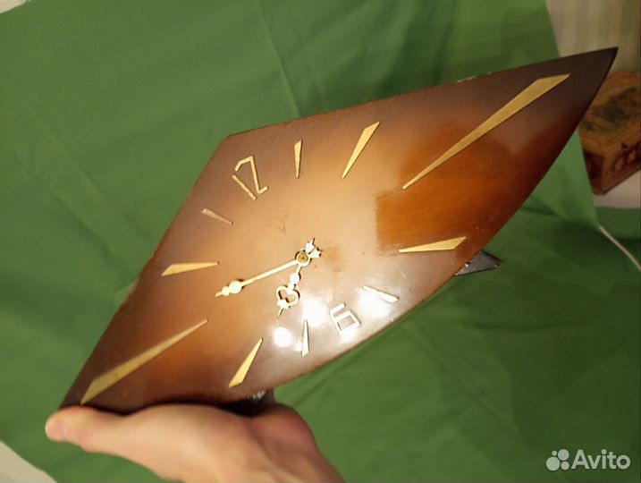 Часы весна механические СССР рабочие