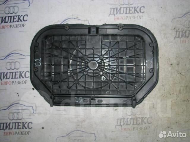 Пол багажника VW Touran 2003-2010