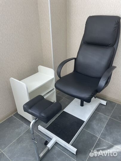 Кресло для педикюра бу