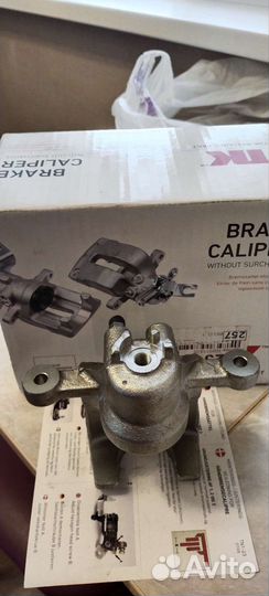 Суппорт тормозной задний kia ceed/hyndai