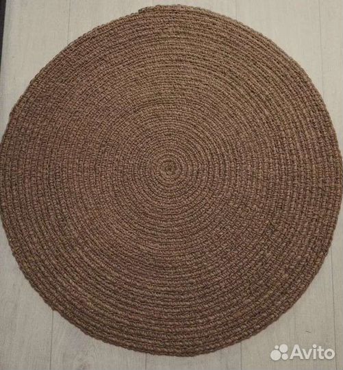 Коврик из джута