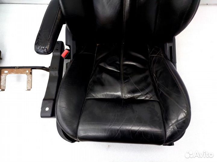 Сиденья комплект Chrysler Grand Voyager 5 RT ERB