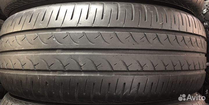 Yokohama BluEarth AE01 215/60 R16