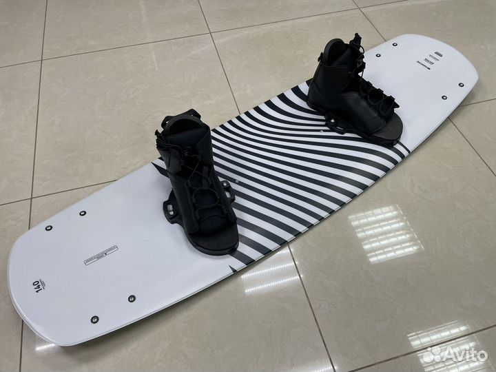 Комплект вейкборд 140 новый