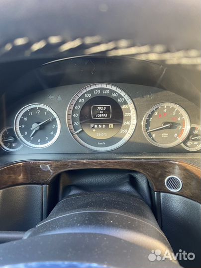 Mercedes-Benz E-класс, 2011