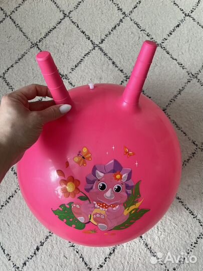 Мяч прыгун с рожками 45 см