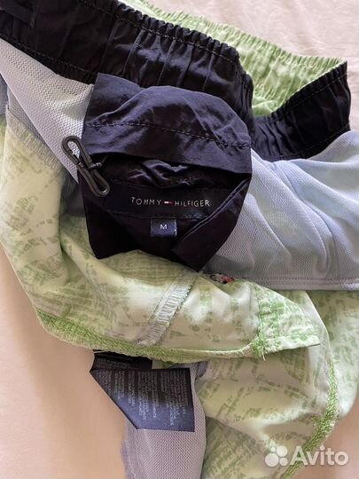 Шорты tommy hilfiger, size M